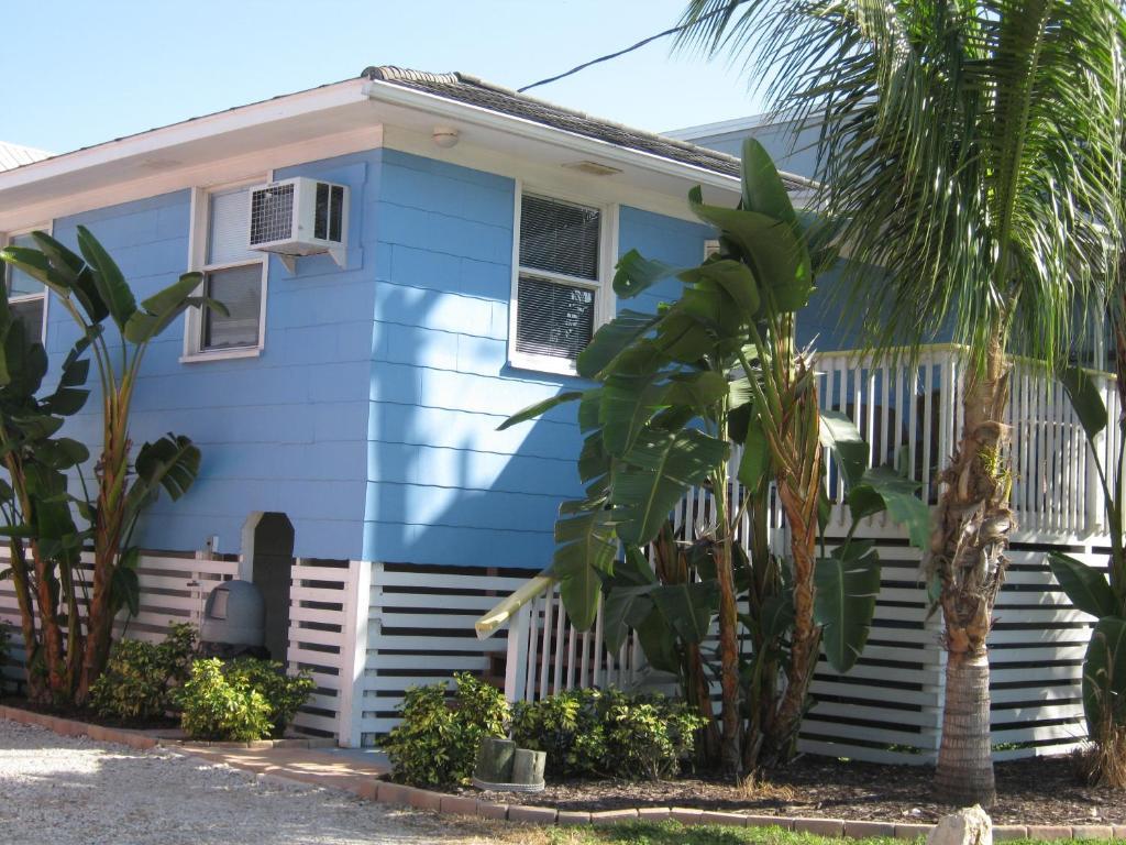 The Holiday Court Villas And Suites Fort Myers Beach Habitación foto